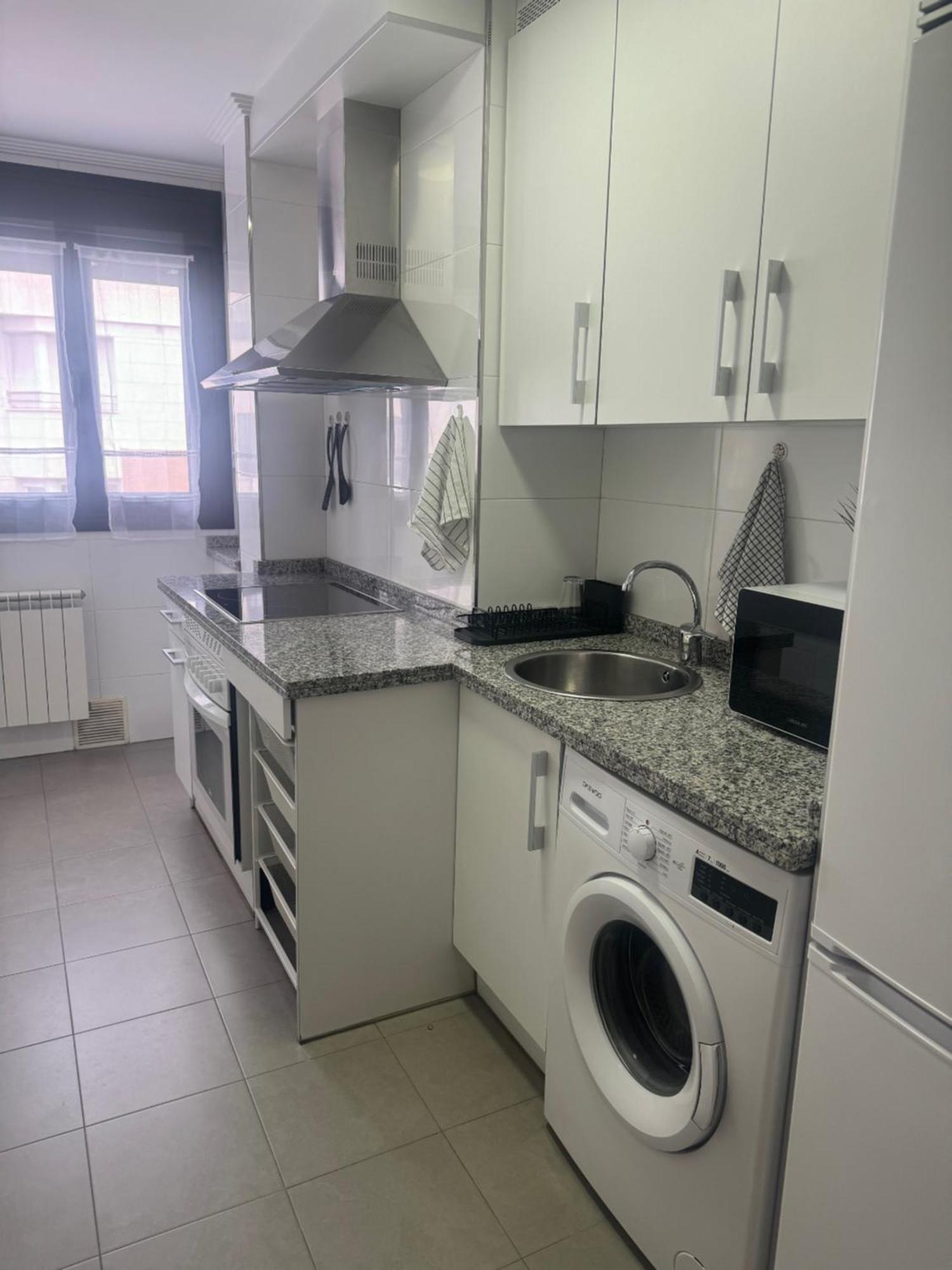 Apartamento En Gijon Con Garaje Y Wifi Bagian luar foto